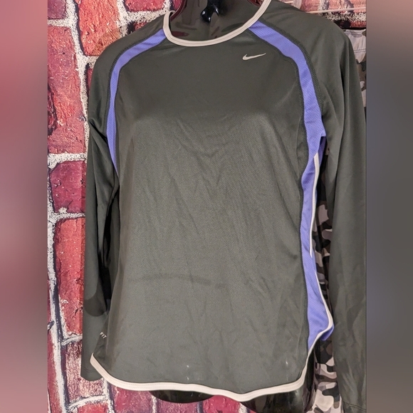 Nike workout gear women's med shirt large pants - Picture 6 of 10